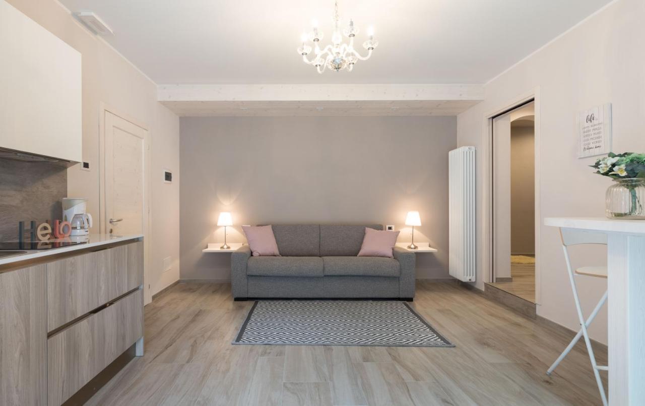 Residenza Conca Verde B&B Il Monolocale Rogolo Kültér fotó