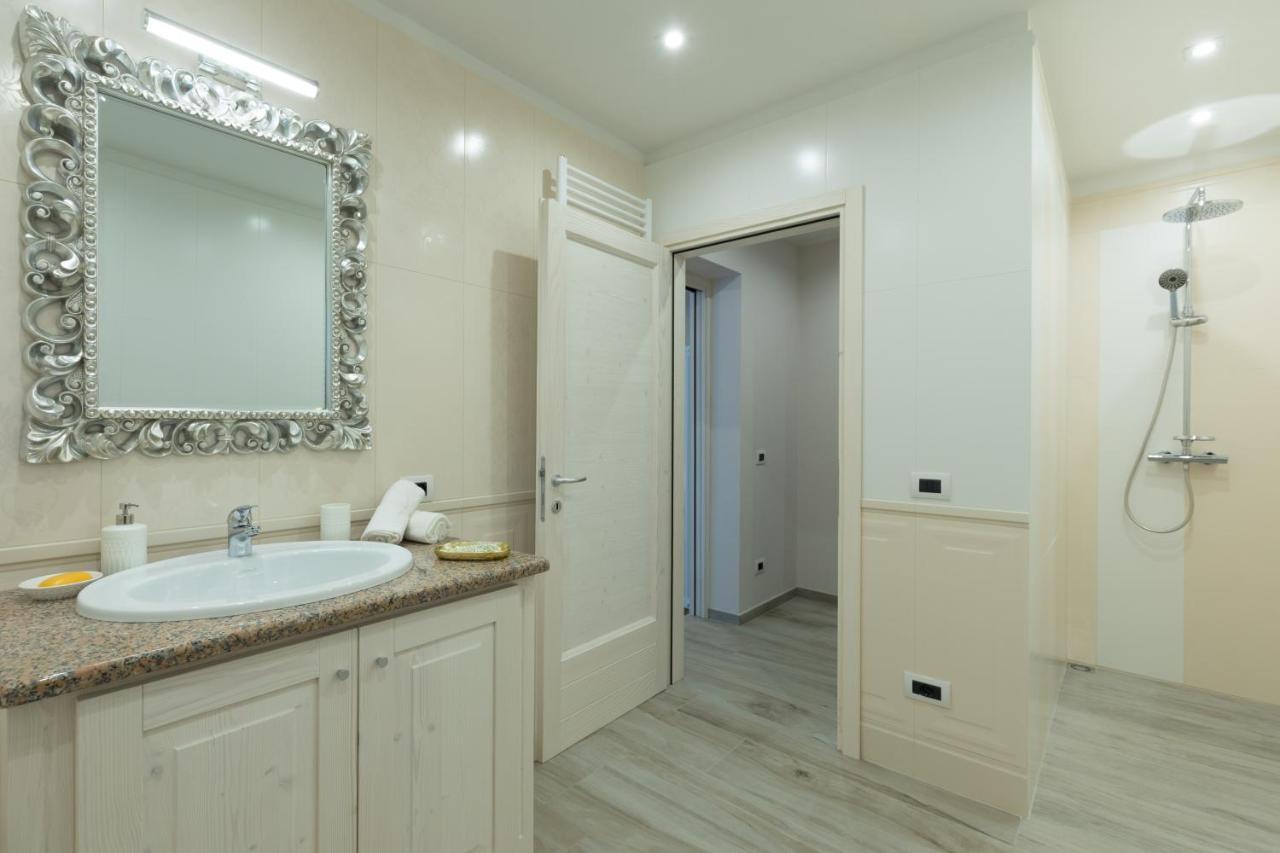 Residenza Conca Verde B&B Il Monolocale Rogolo Kültér fotó
